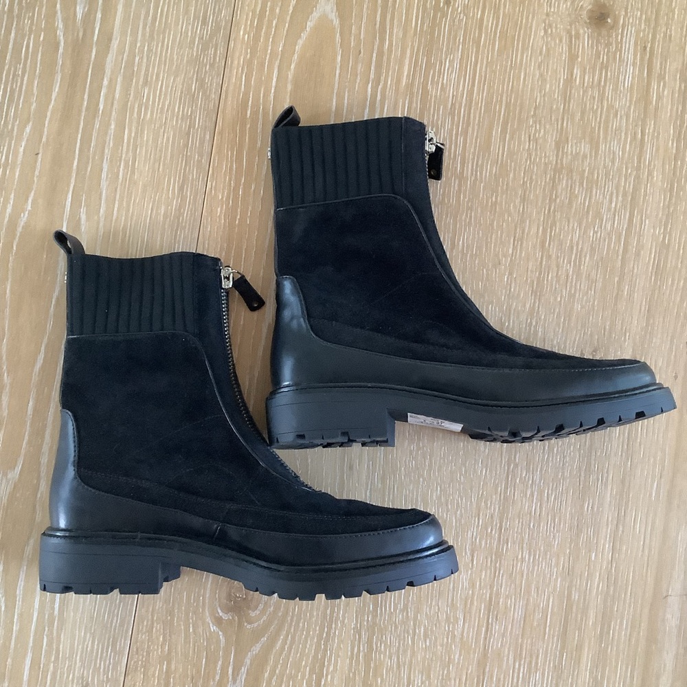 New Sam Edelman LEONE BLACK LEATHER LUG SOLE CHELSEA BOOTS - Picture 5 of 7